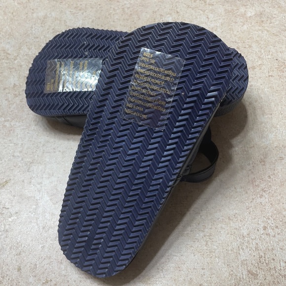 💙BNWOT💙GYMBOREE SWIM SANDALS SLIDES POOL SHOES - Picture 2 of 7